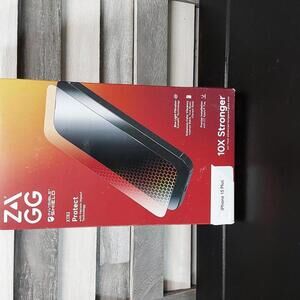 ZAGG Apple iPhone 15 Plus Glass XTR Screen Protector